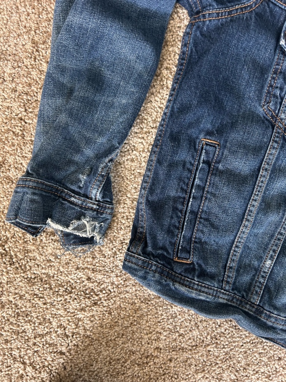 American Eagle 100% Cotton Distressed Jean Denim Jacket. Soft. Classic. SZ M - Picture 3 of 9